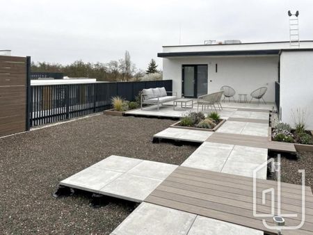Pronájem bytu 4+kk 92 m2 - Фото 3