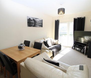 2 bedroom flat to rent - Photo 5