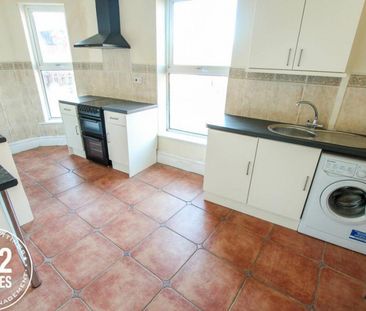 Lovely Lane - Warrington - WA5 - Photo 6