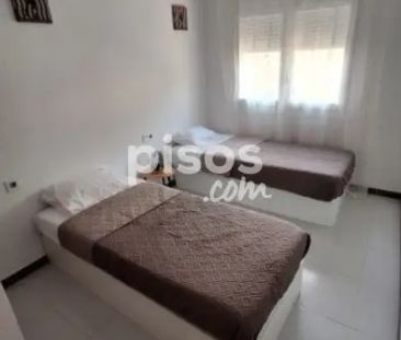 Piso en alquiler en Calle Calle - Photo 3