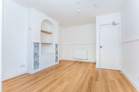 2 bedroom apartment to rent Prince Alfred Avenue, Skegness, Lincolnshire, PE25 - Photo 3