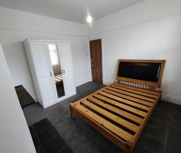 3 bedroom maisonette to rent - Photo 3