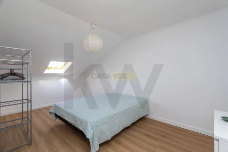 Apartment T3 in Carcavelos e Parede, Cascais - Photo 4