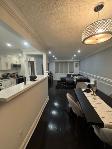 For Lease - 1272 Cedar Street, Oshawa, Ontario - Photo 2