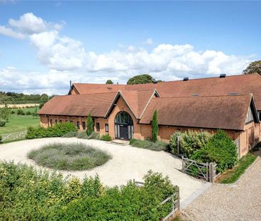 A beautifully converted dairy barn in a quiet rural setting - Photo 1