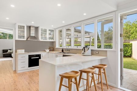 5 Annette Place, Belrose NSW 2085 - House For Rent | Domain - Photo 5