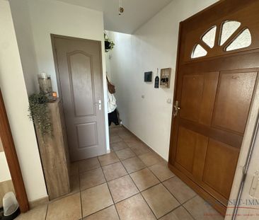 Location Maison 4 pièces 89m² LE BEAUSSET 83330 - Photo 4