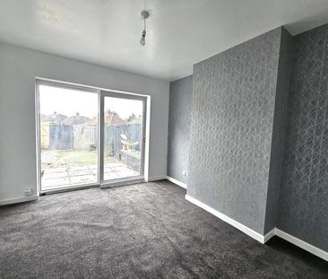 4 Bed Terraced House, Brislington Hill, BS4 - Photo 4