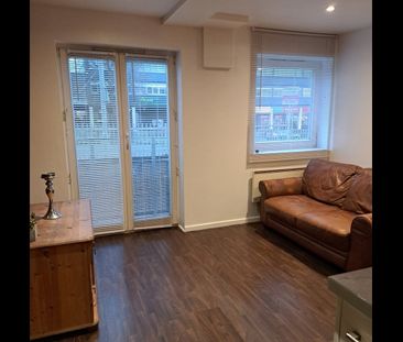 1 Bed Flat, Station Apartments, LS15 - Photo 3