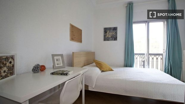 madrid, Community of Madrid 28045 - Photo 1