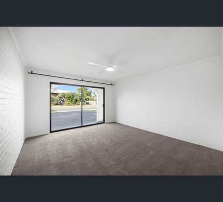 2b Kanooka Avenue, Coolum Beach, Qld 4573 - Photo 4