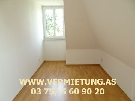 Im Dachgeschoss mit tollem Südbalkon - Photo 2