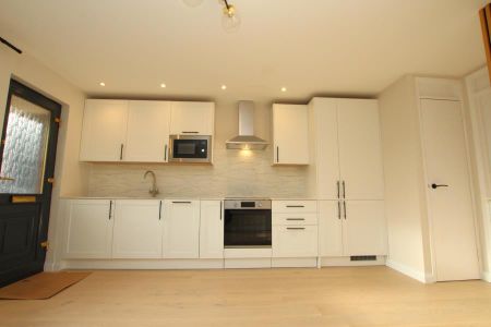 1 bedroom ground floor maisonette to rent - Photo 3