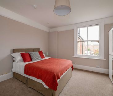 Sturges Road Room 1 - Photo 6