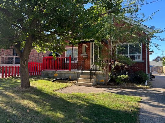 For Lease - 950 QUEENS Boulevard Unit# LOWER, Kitchener, Ontario - Photo 1