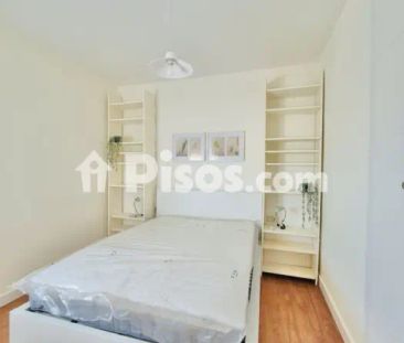 Apartamento en alquiler en Calle de Santiago - Photo 3