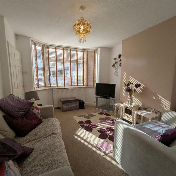 2 BED Semi-detached house To rent - Photo 1