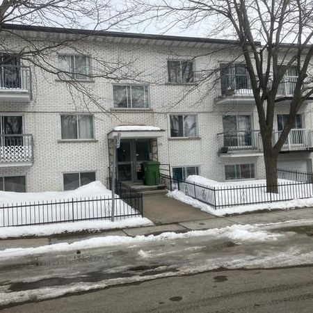 2 1/2 a louer propre et tranquille - Photo 4