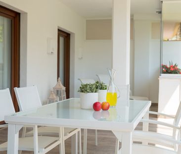 Apartment in The Golden Mile, Costa del Sol - Photo 6