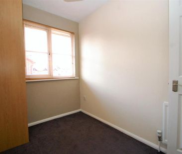 3 bedroom detached house to rent - Photo 3