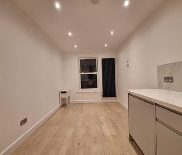 Junction Road, London N19 - Photo 1