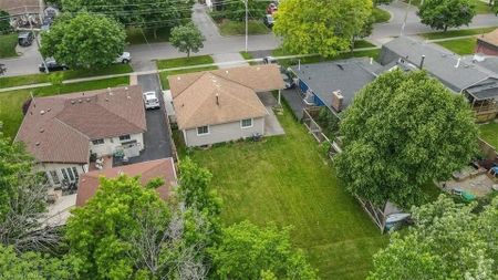 For Lease - 35 Carriage Road Unit# Upper, St. Catharines, Ontario - Photo 3