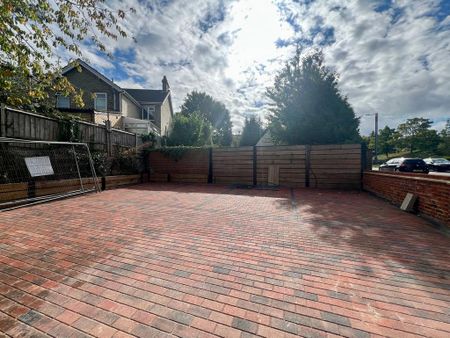 2 bedroom apartment to rent - Photo 2