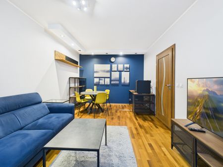 Komfortowe 2-pokojowe mieszkanie z balkonem - Zdjęcie 2