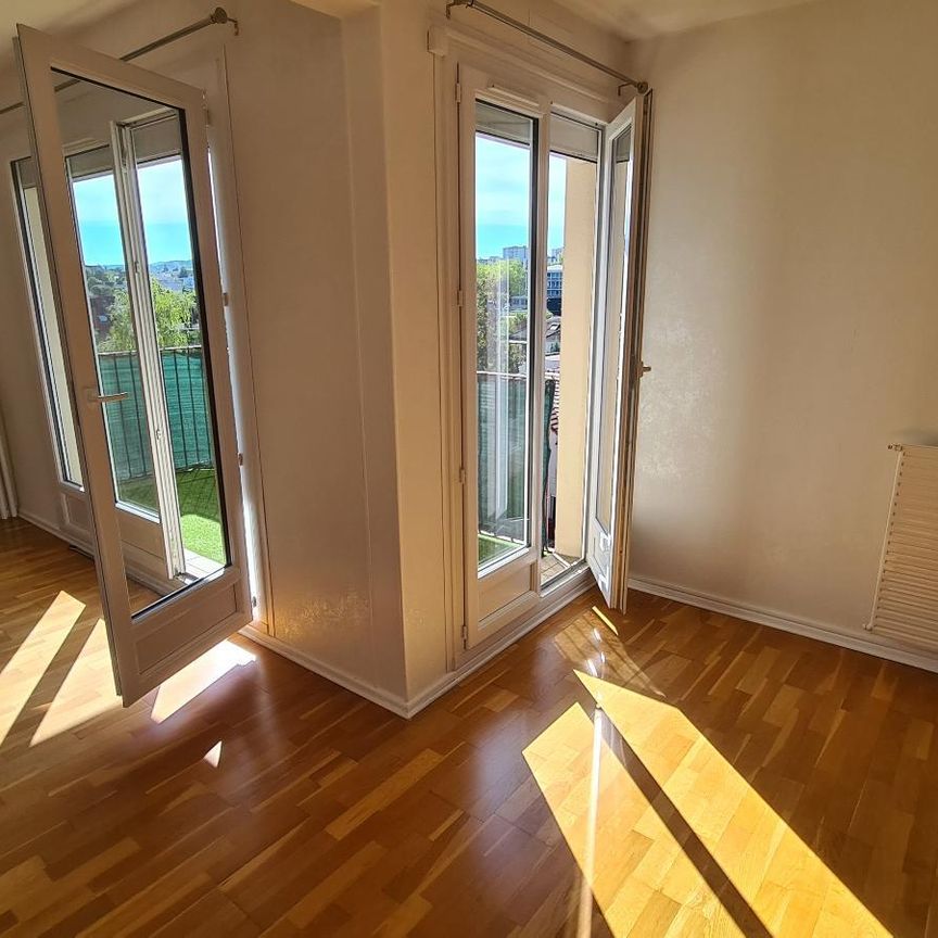 Location Appartement 4 pièces 75m² DIJON 21000 - Photo 1