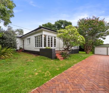 83 MacKenzie Street, Mount Lofty QLD 4350 - House For Rent | Domain - Photo 1