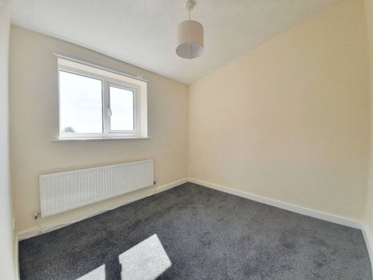 Withington Lane, WN2 1JD - Photo 1