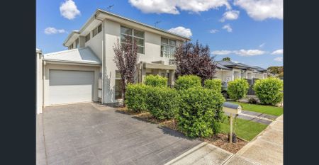 Prime Location - Photo 3