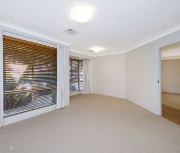 Ideal Family Home - Photo 1
