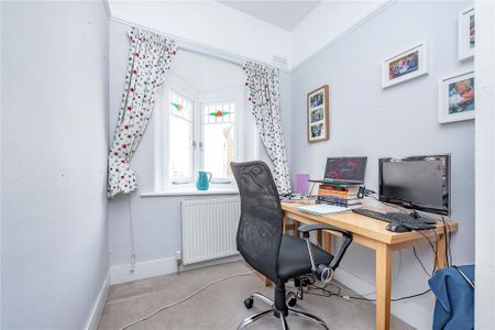 4 bedroom terraced house to rent - Photo 4