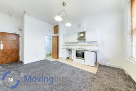 Studio to rent - Photo 5