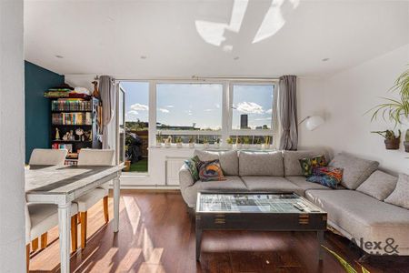 2 bedroom flat to rent - Photo 2