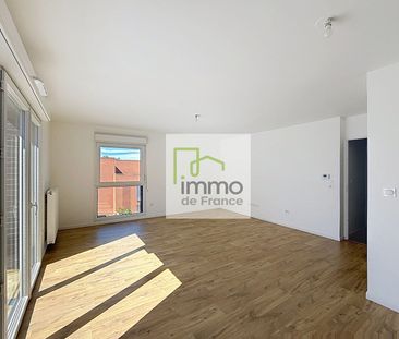 Location Appartement 4 pièces 80m² - Photo 2