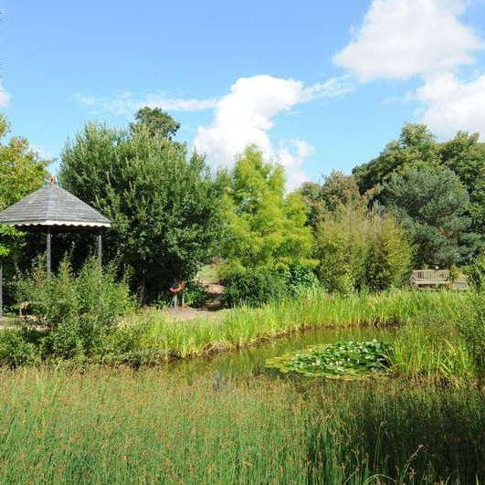 Devington Park, Exminster, EX6 - Photo 1