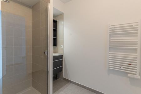 location Appartement T1 DE 38m² À MARSEILLE - Photo 5