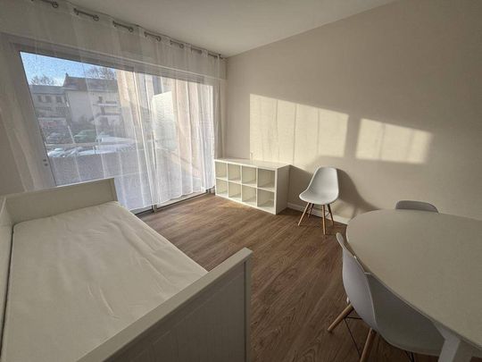 Location appartement studio 1 pièce 22 m² à Rodez (12000) - Photo 1