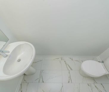 For Lease - 140 Honeycrisp Crescent Unit# 292, Vaughan, Ontario - Photo 3