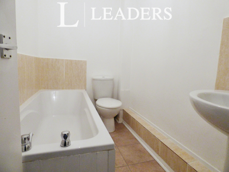 studio to rent Gloucester Road, Littlehampton, BN17 - Photo 5