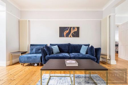 6 bedroom detached house to rent - Photo 4