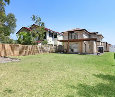 RIVERSIDE LIVING IN THIS SPACIOUS HOME - Photo 6