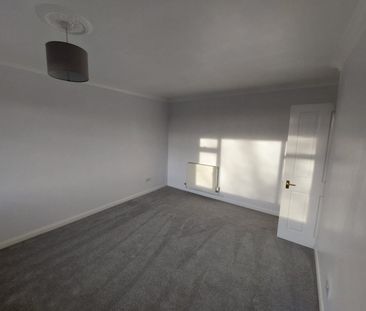 2 bedroom maisonette to rent - Photo 4