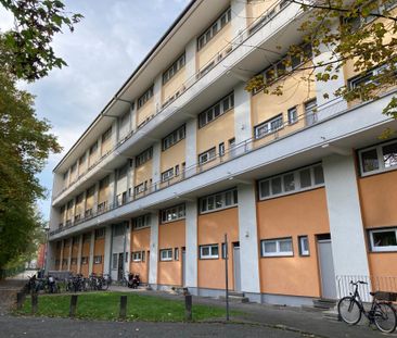 Gemütliche Familienwohnung mit Balkon - Photo 1