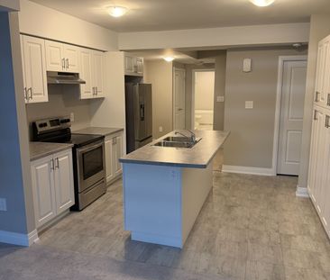 For Lease - 25 Paddington Grove Unit# Lower Unit, Barrie, Ontario - Photo 3