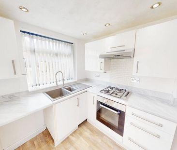 2 bedroom property to rent - Photo 4