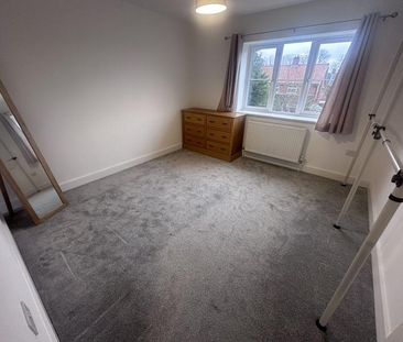 3 bedroom terraced house to rent - Photo 6