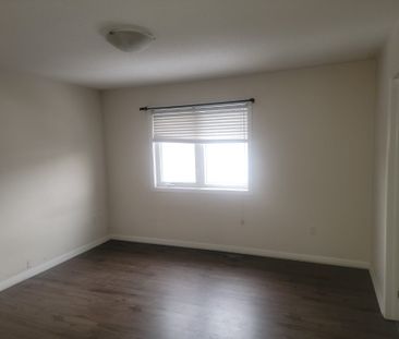 For Lease - 13 Dulverton Drive Unit# Main & 2nd, Brampton, Ontario - Photo 5